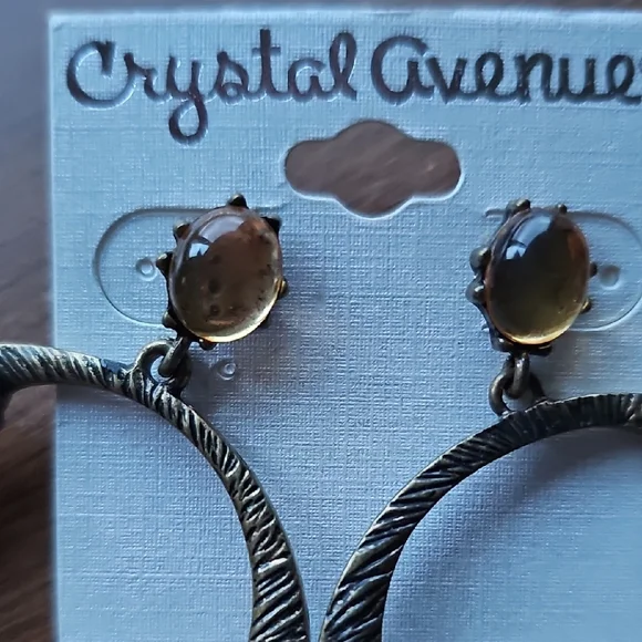 🌞 5 For $25 New Crystal Avenue Sparkly Brass Tan Jeweled Drop Earrings - Picture 5 of 6